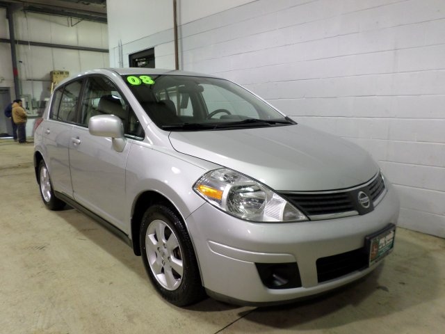 2008 Nissan versa hatchback miles per gallon #4